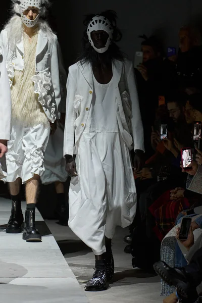 Look 36